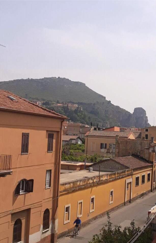 B&B Terracina Holiday Экстерьер фото