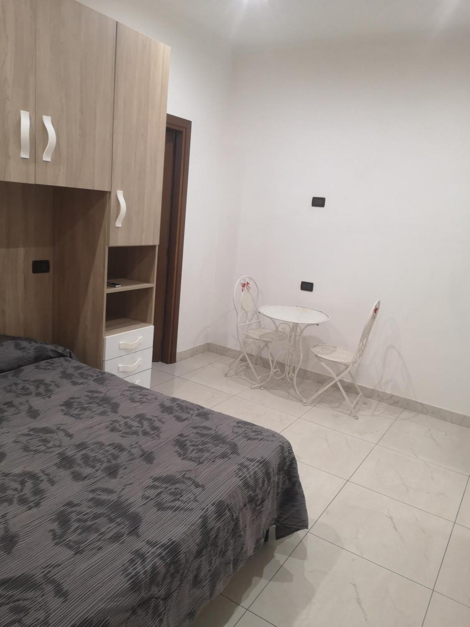 B&B Terracina Holiday Экстерьер фото