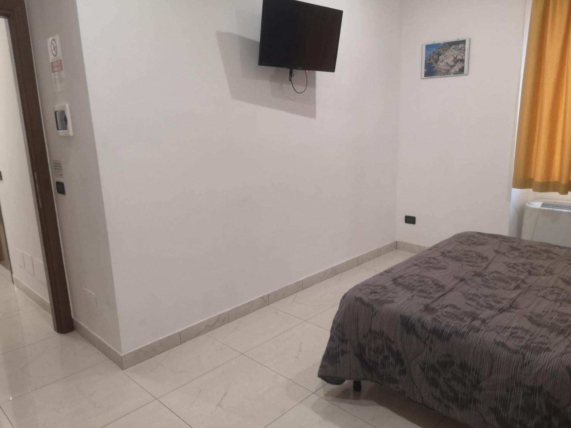 B&B Terracina Holiday Экстерьер фото