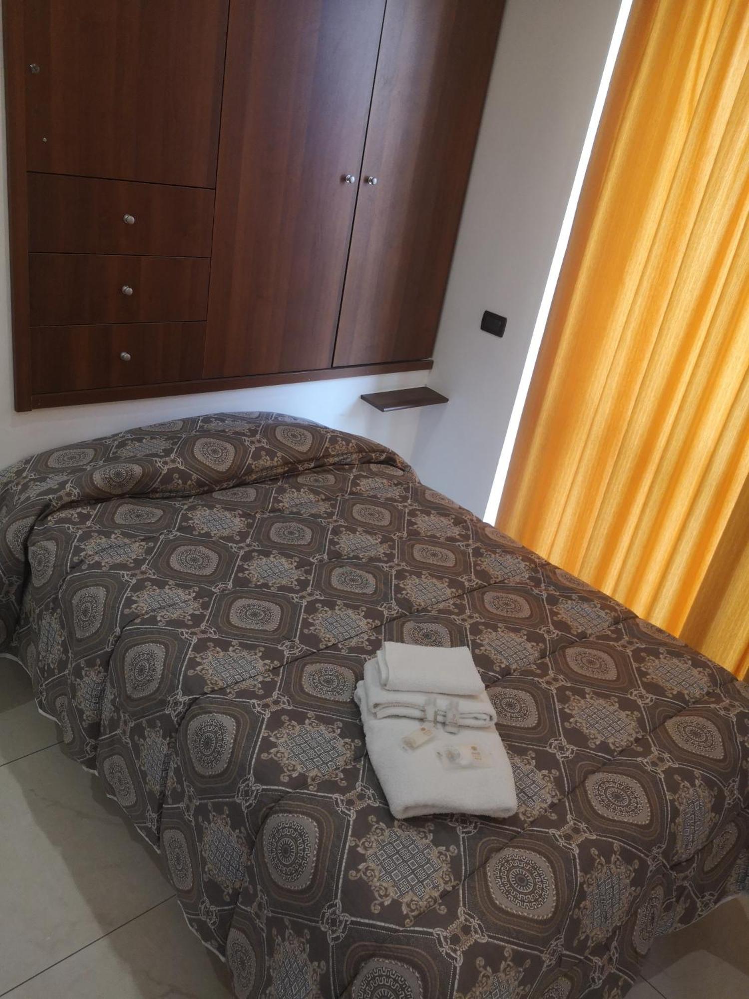 B&B Terracina Holiday Экстерьер фото